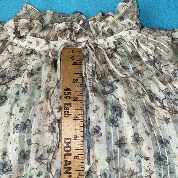 H&M floral semi sheer long raglan sleeve smocked cuff ruffle tie collar size M - Picture 15 of 15